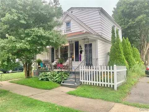 1002 Morris St, Utica, NY 13501