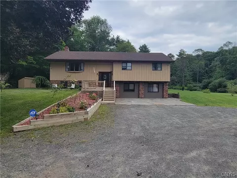 179 Kringsbush Rd, Ephratah, NY 13452