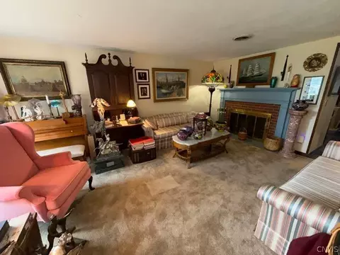 Living - 1656 Channelside, Lysander, NY 13027 photo 2 of 4