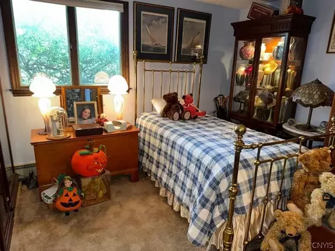 Bedroom - 1656 Channelside, Lysander, NY 13027 photo 6 of 8