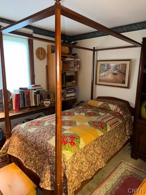 Bedroom - 1656 Channelside, Lysander, NY 13027 photo 5 of 8