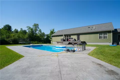 Exterior - 11584 Steuben Rd E, Deerfield, NY 13502 photo 4 of 6