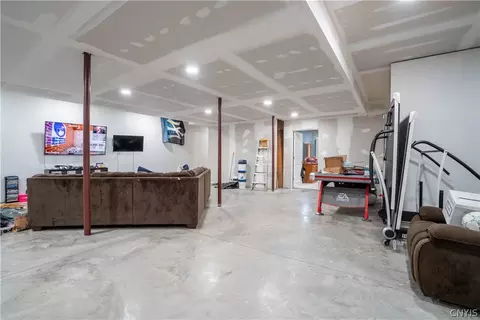 Entry Way - 11584 Steuben Rd E, Deerfield, NY 13502 photo 2 of 7