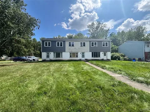 5836-5840 Glendora Rd #5836, Cicero, NY 13039