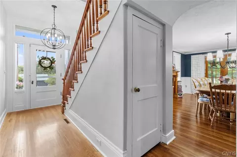 Entry Way - 7805 Hicks Rd, Lysander, NY 13027 photo 5 of 7