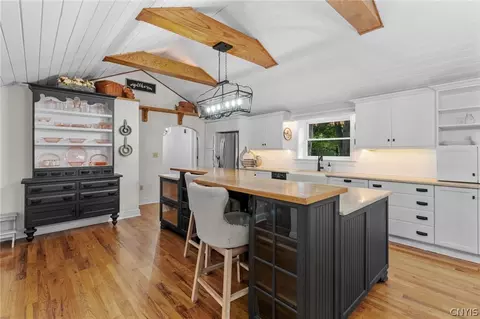 Kitchen - 7805 Hicks Rd, Lysander, NY 13027 photo 6 of 7