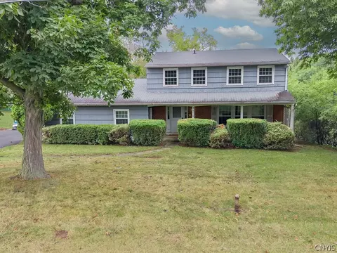 4975 Elgin Dr, Onondaga, NY 13215