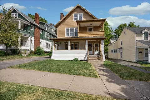 1121-1123 Westcott St, Syracuse, NY 13210
