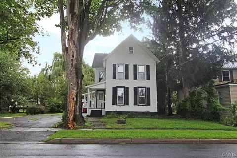 360 Brainard St, Watertown, NY 13601