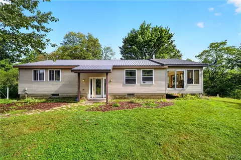 281 Little John Dr, Redfield, NY 13437