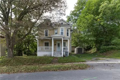 1548 Columbia St, Watertown, NY 13601