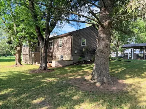 Exterior - 3276 Walker Rd, Sennett, NY 13021 photo 3 of 12