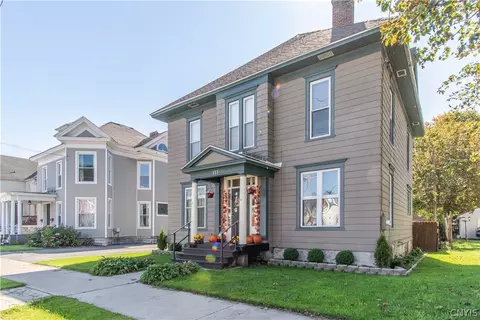 113 Ten Eyck St, Watertown, NY 13601