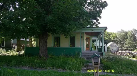 25 Mechanic St, Antwerp, NY 13608