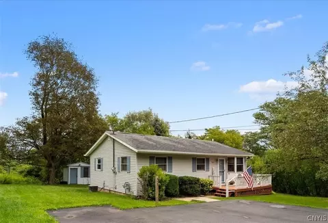 9615 Holman City Rd, Paris, NY 13456