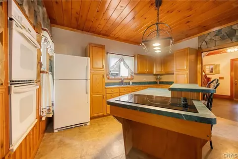Kitchen - 223 Elm St, Oneida, NY 13421 photo 2 of 4