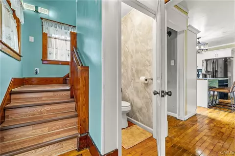 Entry Way - 31 Marshall Ave, German Flatts, NY 13407 photo 2 of 6