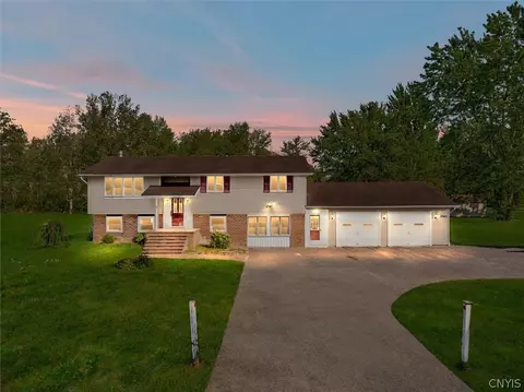 8942 Ash Ln, Sullivan, NY 13030