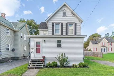1129 Gill St, Watertown, NY 13601