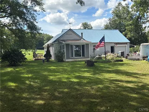 6141 Buyea Rd, Lincoln, NY 13032
