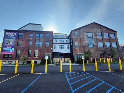 1117 W Fayette St #002, Syracuse, NY 13204