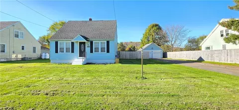 2033 E River Rd, Cortlandville, NY 13045