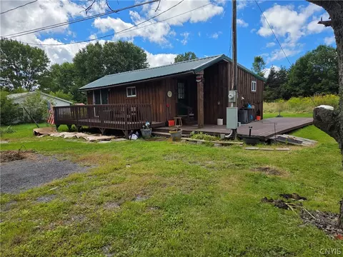 23351 Riverview Dr, Dexter, NY 13634