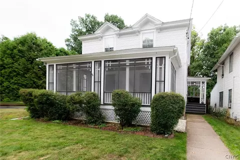 250 Rider Ave, Syracuse, NY 13207
