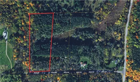 8086 Ross Rd, South Bristol, NY 14471
