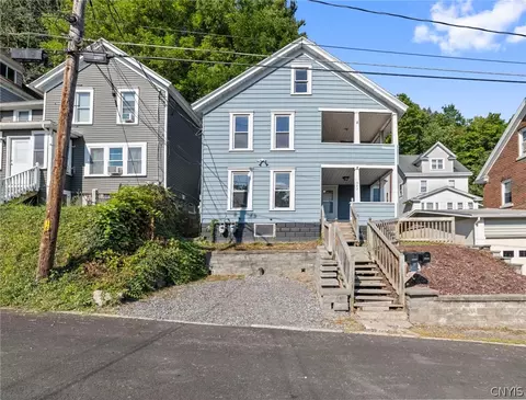 302 Caroline Ave, Geddes, NY 13209