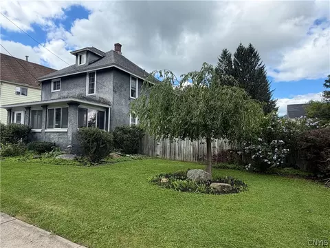 228 S Main St, Cortland, NY 13045