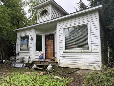 1 Reed St, Little Falls, NY 13365