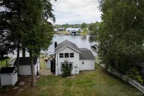 28363 Lotts Grove Rd, Lyme, NY 13693