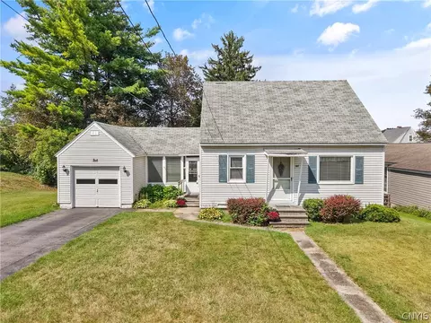 148 Hensberry Rd, Syracuse, NY 13207