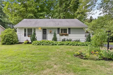 605 Chestnut St, Syracuse, NY 13212