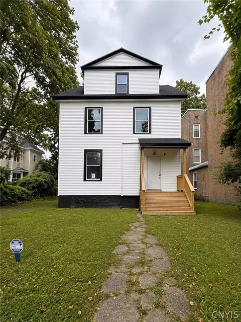 604 W Onondaga St, Syracuse, NY 13204