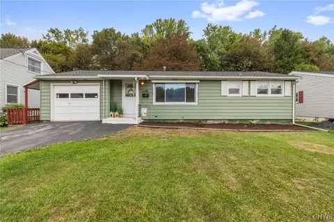 326 Hillbrook Rd, Syracuse, NY 13219