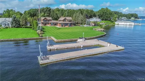 120 N Shore Dr, Clayton, NY 13624