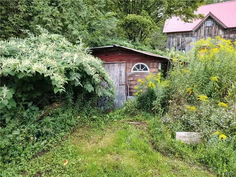 Exterior - 483 Main St, Russia, NY 13324 photo 8 of 10