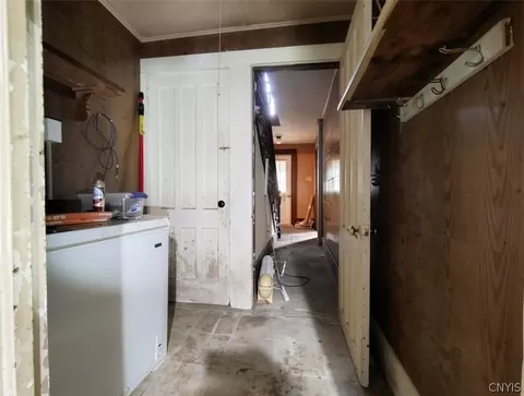 Entry Way - 483 Main St, Russia, NY 13324 photo 8 of 9