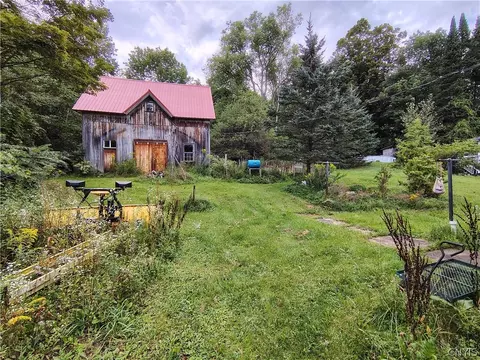 Exterior - 483 Main St, Russia, NY 13324 photo 1 of 10