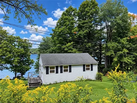 3139 Tuscarora Rd, Nelson, NY 13061