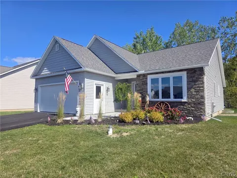 Exterior - 226 Marine View Dr, Sullivan, NY 13037 photo 2 of 7