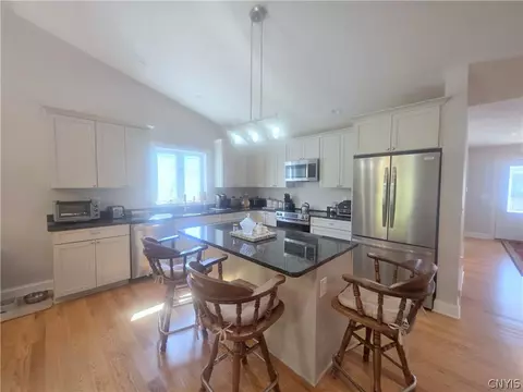 Kitchen - 226 Marine View Dr, Sullivan, NY 13037 photo 3 of 7