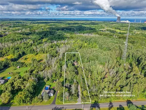 View/Area - 191 Nine Mile Point Rd, Scriba, NY 13126 photo 2 of 3