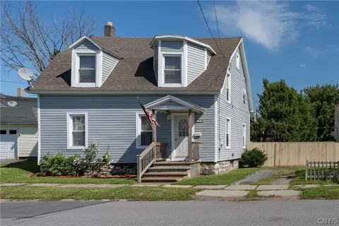 744 Lansing St, Watertown, NY 13601
