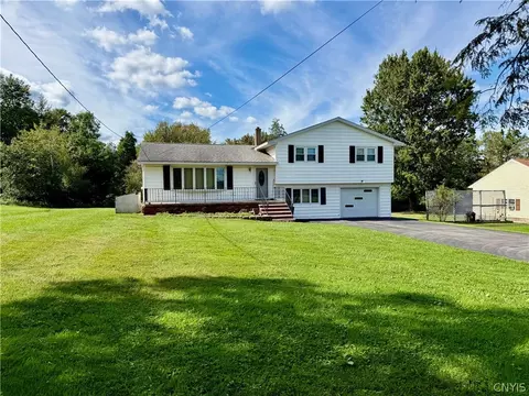557 Brown Rd, Frankfort, NY 13340