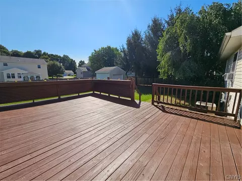 Exterior - 110 Cedarcrest Ln, Oneida, NY 13421 photo 9 of 11