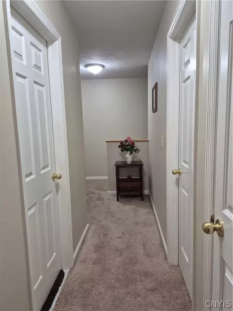 Entry Way - 110 Cedarcrest Ln, Oneida, NY 13421 photo 2 of 2