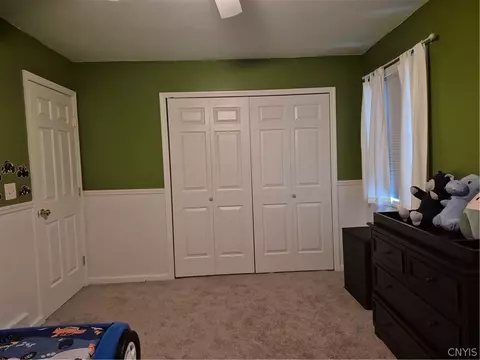 Bedroom - 110 Cedarcrest Ln, Oneida, NY 13421 photo 5 of 11
